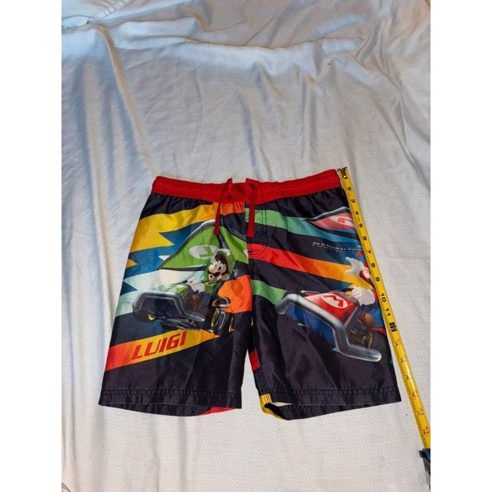Boy’s Nintendo Mario Kart Swim Trunks Size 7